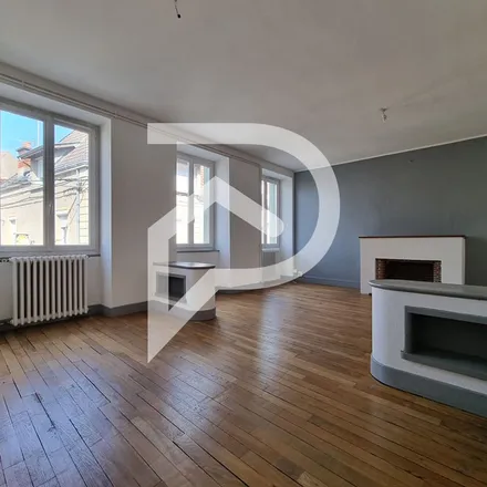 Rent this 3 bed apartment on 6 Rue Rouget de Lisle in 71300 Montceau-les-Mines, France