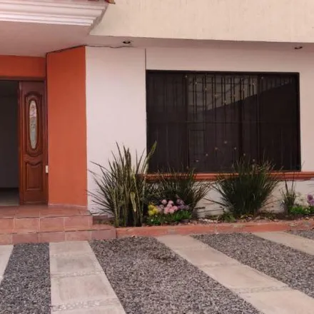 Rent this 3 bed house on Avenida Ejército Republicano 115 in Delegación Centro Histórico, 76058 Querétaro