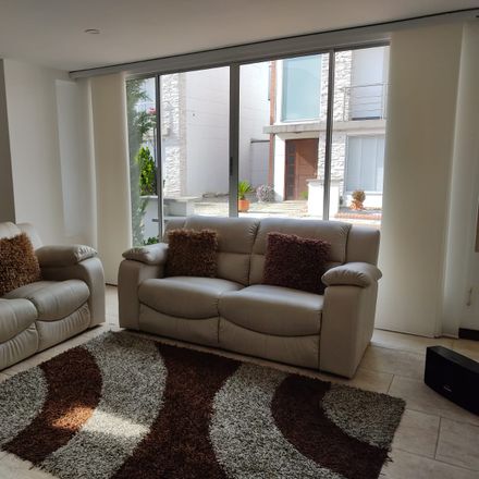 Rent this 3 bed apartment on Billar in Calle 19, Barrio Centro
