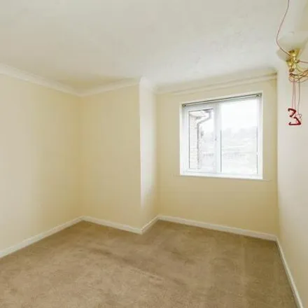 Image 5 - Weaver Court, London Road, Northwich, CW9 5EU, United Kingdom - Apartment for sale