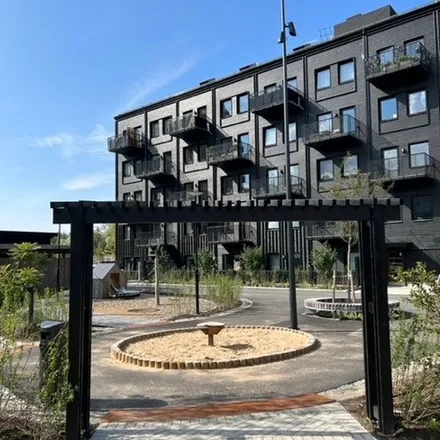 Rent this 2 bed apartment on Fritidsgården Pilen in Askims Pilegårdsväg 25, 436 34 Gothenburg