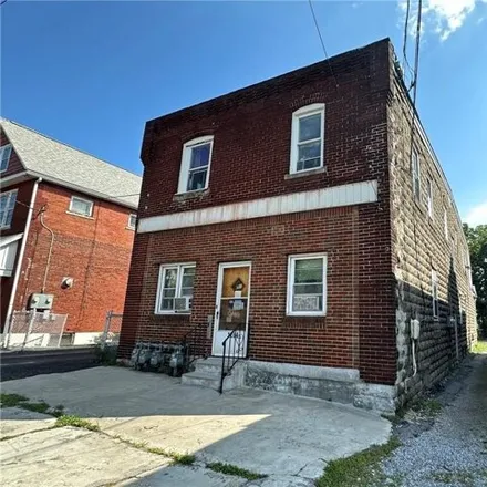 Buy this 1studio house on 1264 Electric Avenue in Buffalo, NY 14218
