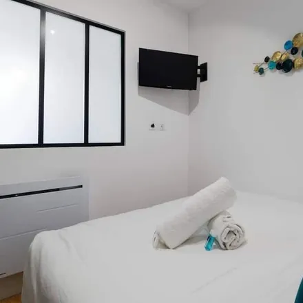 Rent this studio apartment on 13001 Marseille