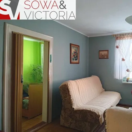 Image 2 - Piasta 7, 58-304 Wałbrzych, Poland - Apartment for sale