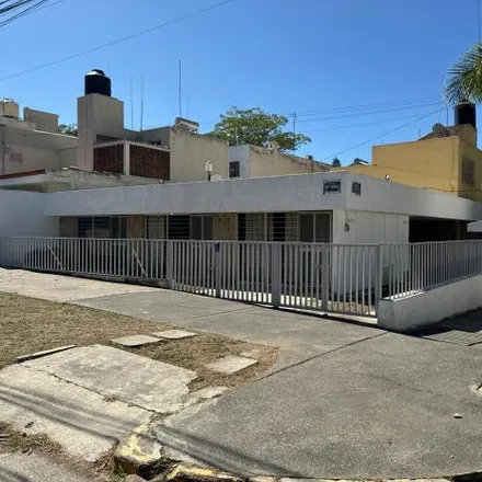 Rent this 8 bed house on Calle Puerto Callao in Providencia 2a Sección, 44660 Guadalajara