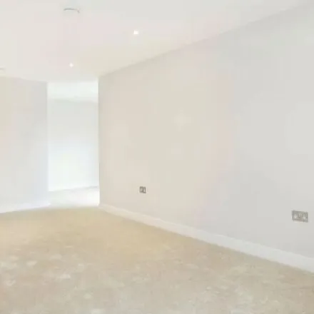 Rent this 1 bed apartment on 262 Finchley Road in London, NW3 7SW