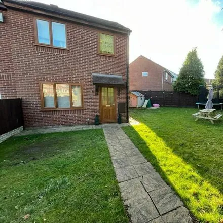 Buy this 3 bed duplex on Charnwood Close in Gorse Covert, Warrington