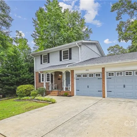 Buy this 4 bed house on 1924 Montclair Avenue in Gastonia, NC 28054