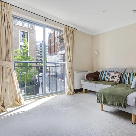 Rent this 2 bed apartment on Bridgewater Square in Barbican, London