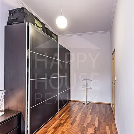 Image 3 - Nad Královskou oborou 189/7, 170 00 Prague, Czechia - Apartment for rent