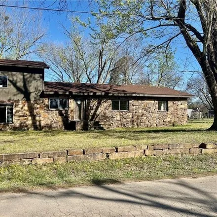 Buy this 3 bed house on 504 Main St in Hackett, Arkansas