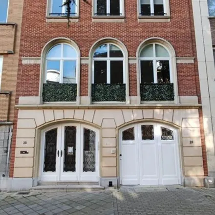 Rent this 1 bed apartment on Square des Latins - Latijnensquare 45 in 1050 Ixelles - Elsene, Belgium