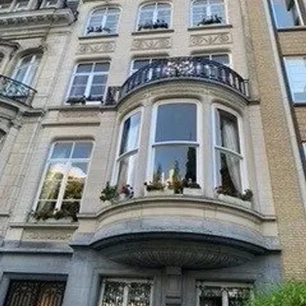 Rent this 1 bed apartment on Rue du Collège Saint-Michel - Sint-Michielskollegestraat 12 in 1150 Woluwe-Saint-Pierre - Sint-Pieters-Woluwe, Belgium
