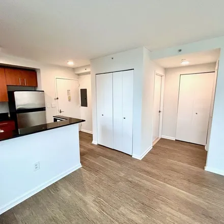 Rent this 1 bed apartment on 421 East 91st Street in New York, NY 10128