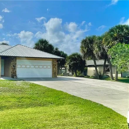 Rent this 3 bed house on 757 Beard Avenue in Sebastian, FL 32958