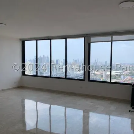 Rent this 3 bed apartment on Calle Circunvalación in 0801, Bethania