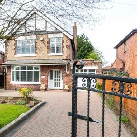 Image 1 - Shackerley, 139 Wigan Road, Euxton, PR7 6JH, United Kingdom - House for rent