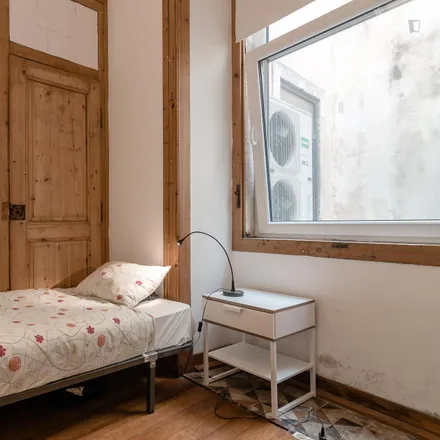 Rent this 6 bed room on Taberna Albricoque in Rua dos Caminhos de Ferro, 1100-108 Lisbon
