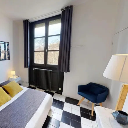 Rent this 4 bed room on 2 Quai de la Pêcherie in 69001 Lyon 1er Arrondissement, France