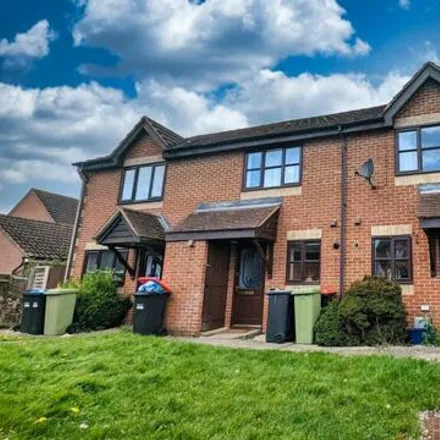 Rent this 2 bed townhouse on Deacon Place in Monkston, MK10 9FS