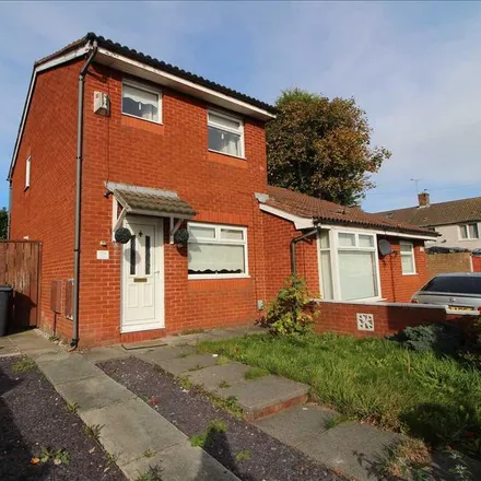 Rent this 2 bed duplex on Elstead Road in Knowsley, L32 4TF