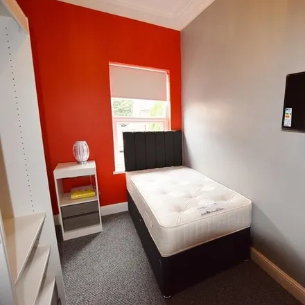 Image 5 - Newton Street, Newcastle-under-Lyme, ST4 6JN, United Kingdom - Room for rent