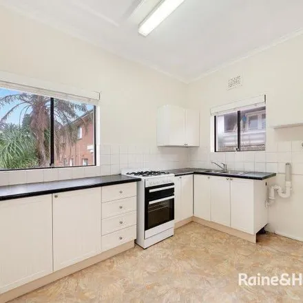 Image 5 - 65 Wairoa Avenue, Bondi Beach NSW 2026, Australia - Apartment for rent