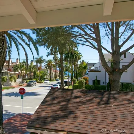 Image 2 - 303 Marguerite Avenue, Newport Beach, CA 92625, USA - Apartment for rent