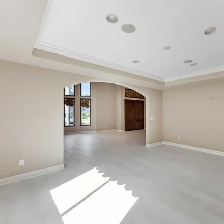 Image 4 - 5400 Geyser Avenue, Los Angeles, CA 91356, USA - House for rent