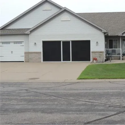 Buy this 4 bed house on 53 Glenview Loop in St. Cloud, MN 56303