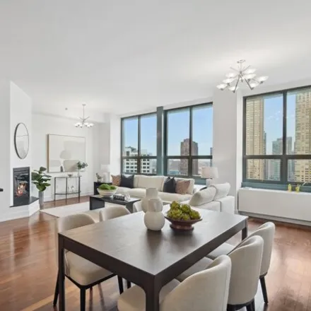 Image 6 - Montgomery Greene, 105 Greene Street, Jersey City, NJ 07302, USA - Condo for sale