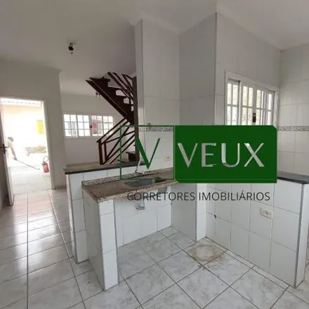 Rent this 2 bed house on Avenida Paulo Ferraz da Silva Porto in Ipiranga, Caraguatatuba - SP