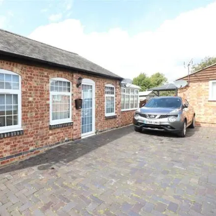 Buy this 1 bed house on Harborough Road in Rushden, NN10 0LT