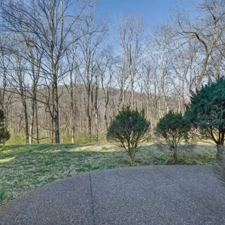 Image 3 - 1130 Crater Hill Drive, Forest Hills, Davidson County, TN 37215, USA - House for sale