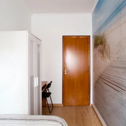 Image 4 - Praceta do Poder Local, 2650-130 Pontinha, Portugal - Apartment for rent