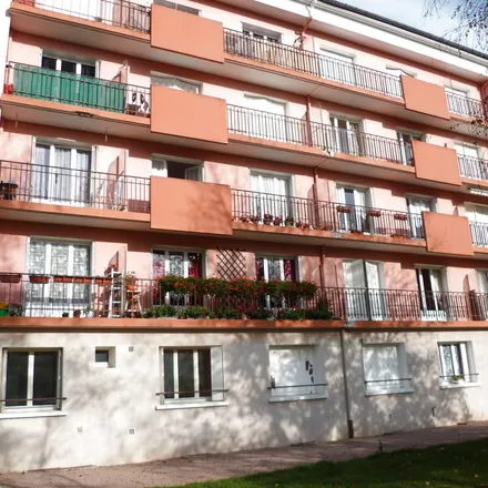 Image 8 - 32 Rue Paul Noailly, 03150 Sanssat, France - Apartment for rent