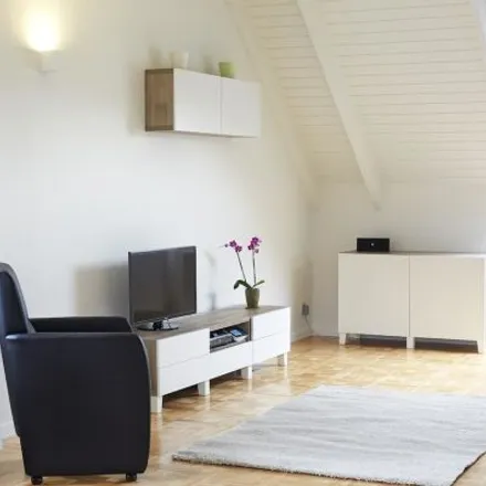 Rent this studio apartment on Essenestraat 85 in 1730 Asse, Belgium