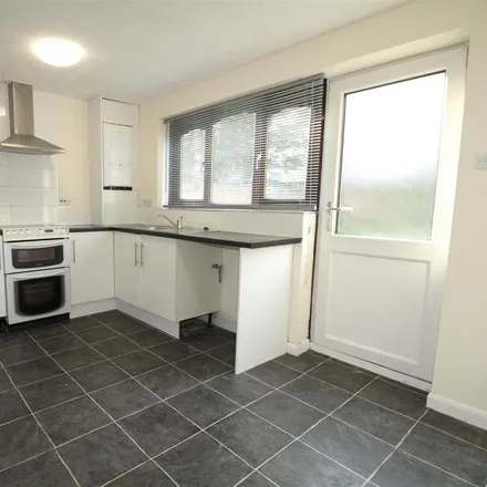Rent this 3 bed duplex on 26 Gothic Close in Bulwell, NG6 0NU
