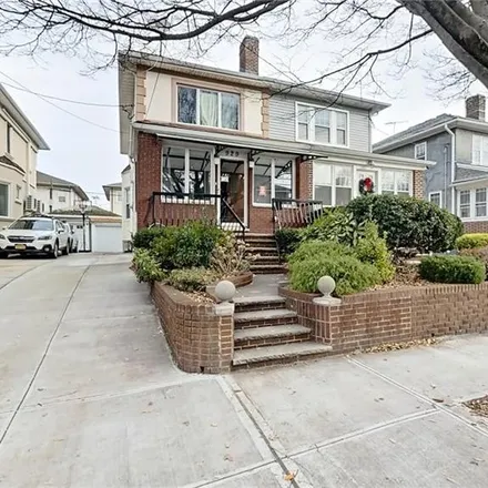 Buy this 3 bed house on 915 81st Street in New York, NY 11228