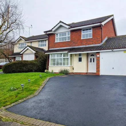 Rent this 4 bed house on Didcot Close in Callow Hill, B97 5UP