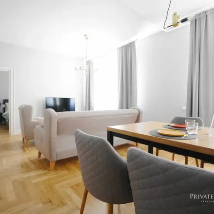 Rent this 3 bed apartment on Józefa Sarego 11 in 31-047 Krakow, Poland