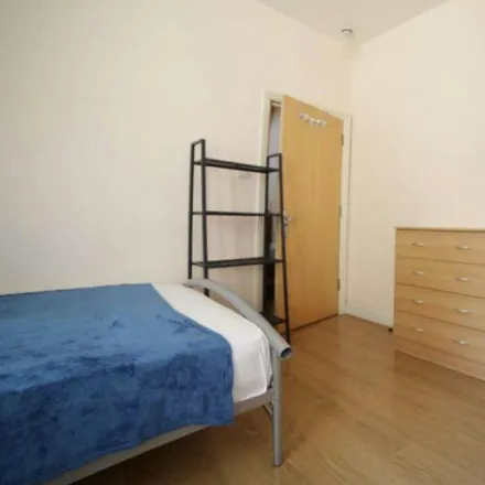 Image 4 - 48 Wightman Road, London, N4 1DL, United Kingdom - Room for rent