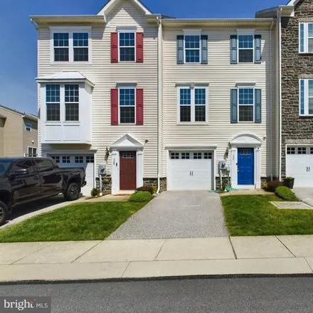 Buy this 3 bed townhouse on 919 Stonehaven Way in Spring Garden Township, PA 17403