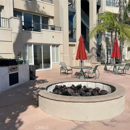 Image 6 - The Pacific, 850 East Ocean Boulevard, Long Beach, CA 90802, USA - Apartment for rent