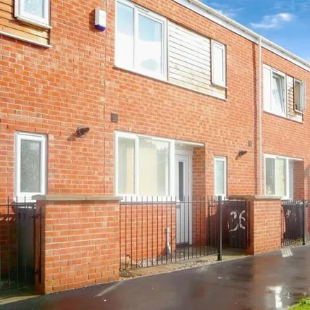 Rent this 3 bed townhouse on Tupelo Street in Brunswick, Manchester