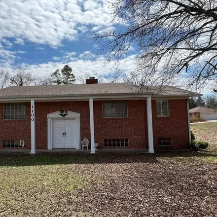 Buy this 4 bed house on 1142 Ray Branum Road in Tishomingo, OK 73460