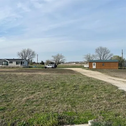 Buy this studio apartment on 1667 Farm-to-Market Road 2896 in Callisburg, Cooke County