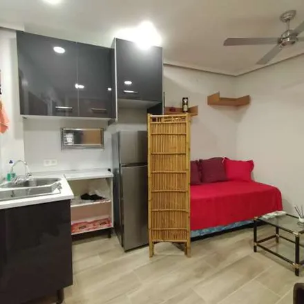 Rent this 1 bed apartment on Carril bici Pasillo Verde in 28045 Madrid, Spain