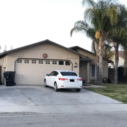 Buy this 4 bed house on 928 Hazelnut Street in Wasco, CA 93280
