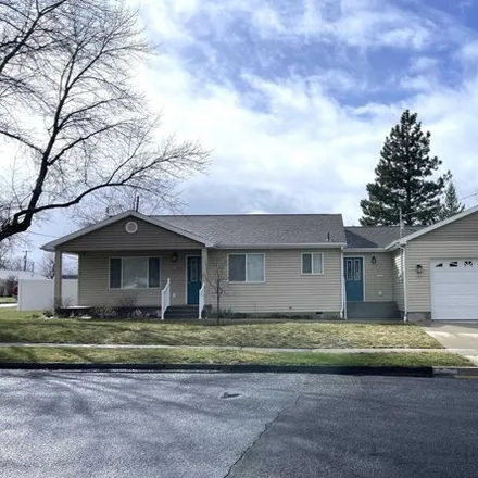 Buy this 3 bed house on 613 Washington Avenue in Grangeville, ID 83530